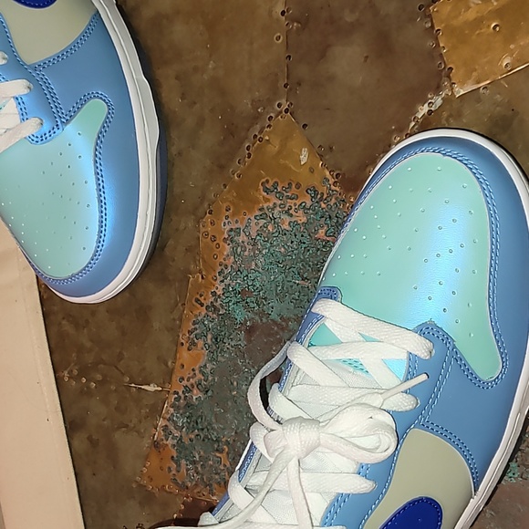 Nike Dunk Hi. I GOT NEXT. Brand New Never worn.  W/Matching Tee. Size 13 - Picture 7 of 16